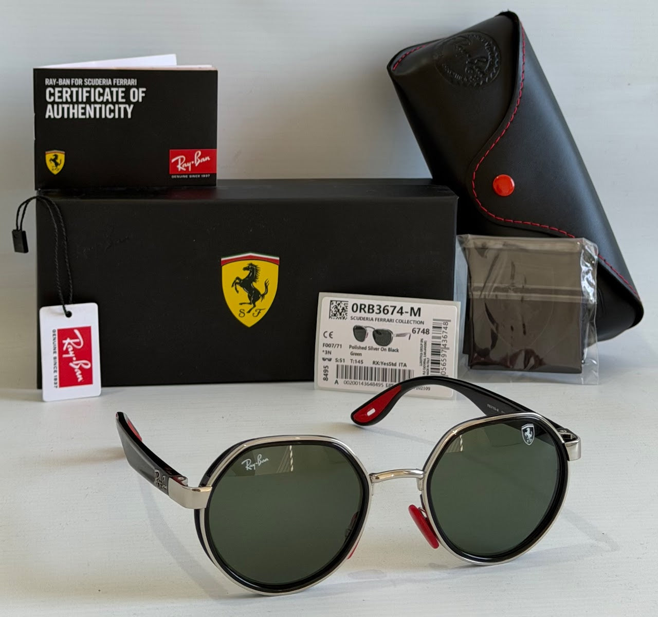 Ferrari Plateado Verde 3703M F007/71